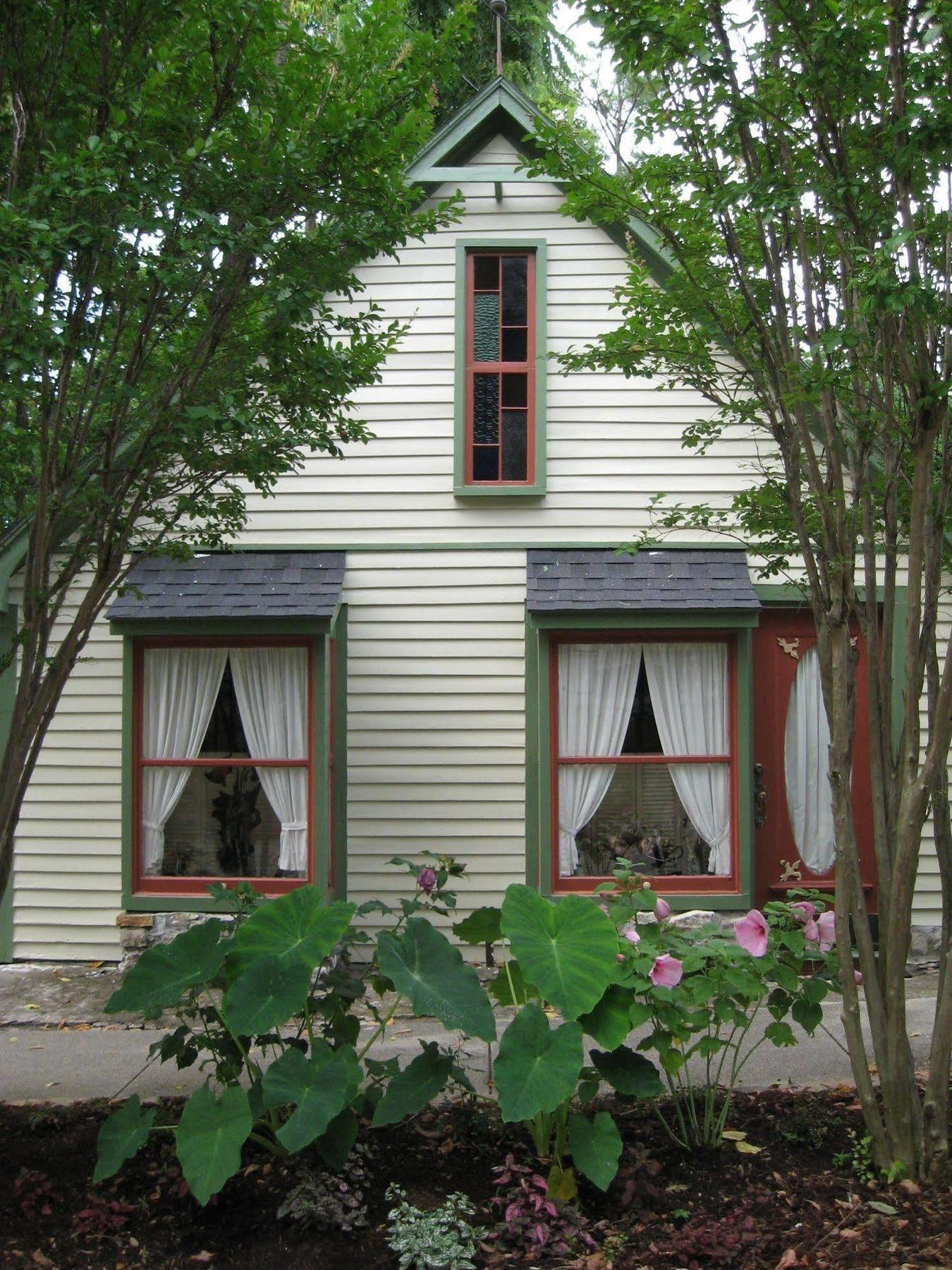 Heart Of The Hills Inn Eureka Springs Exterior photo